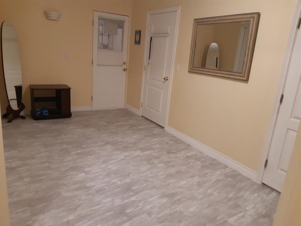 Lakeview House With 4 Rooms Kelowna Near Downtown & Knox Moutain Zewnętrze zdjęcie