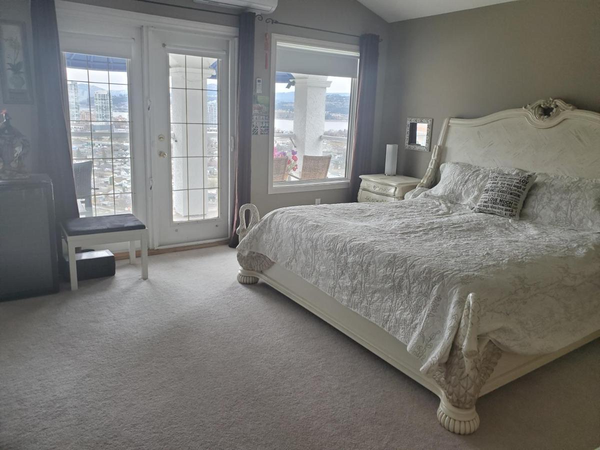 Lakeview House With 4 Rooms Kelowna Near Downtown & Knox Moutain Zewnętrze zdjęcie